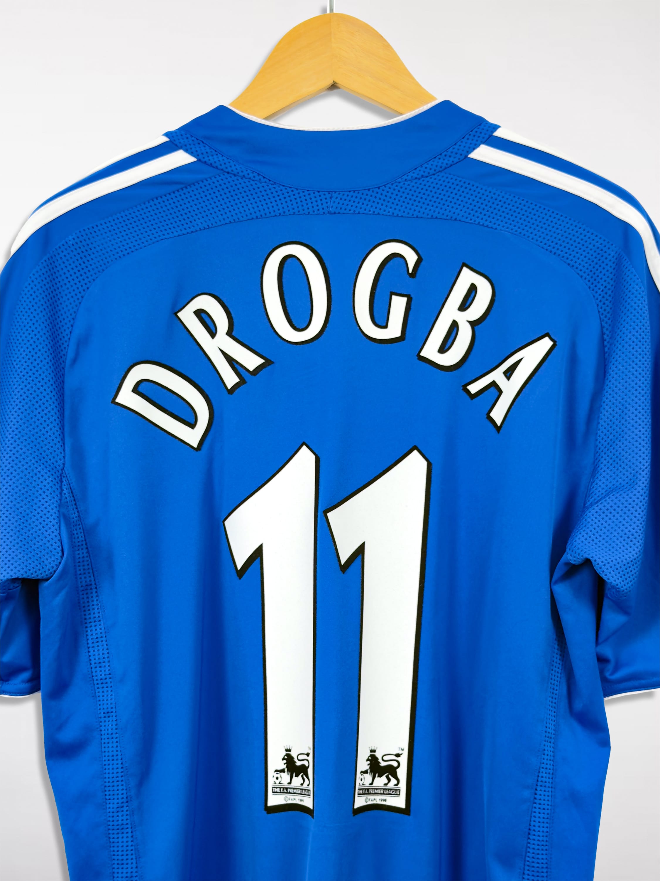 Chelsea 2006/08 Home (M) DROGBA #11