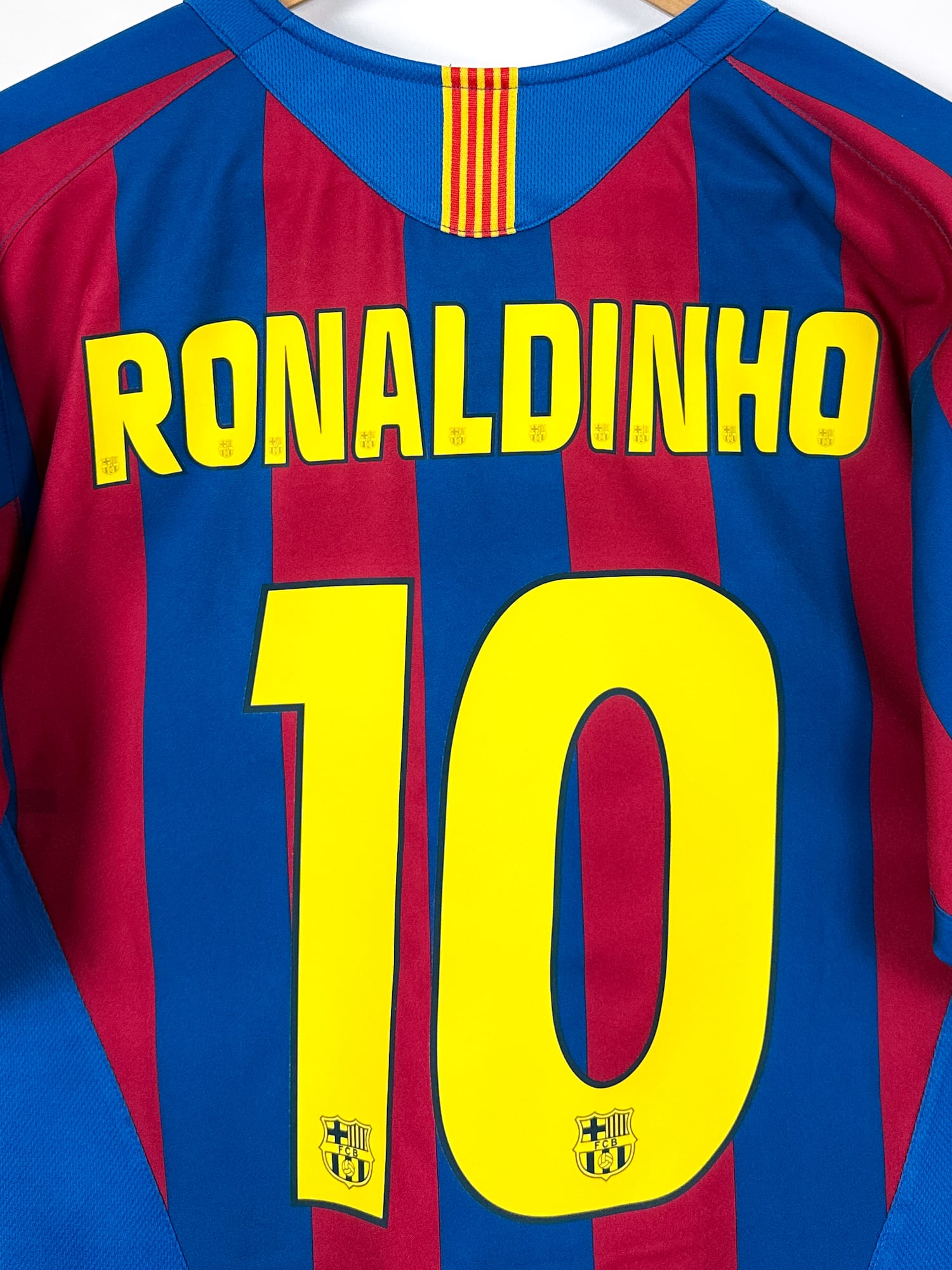 FC Barcelone 2005/06 Home (M) RONALDINHO #10