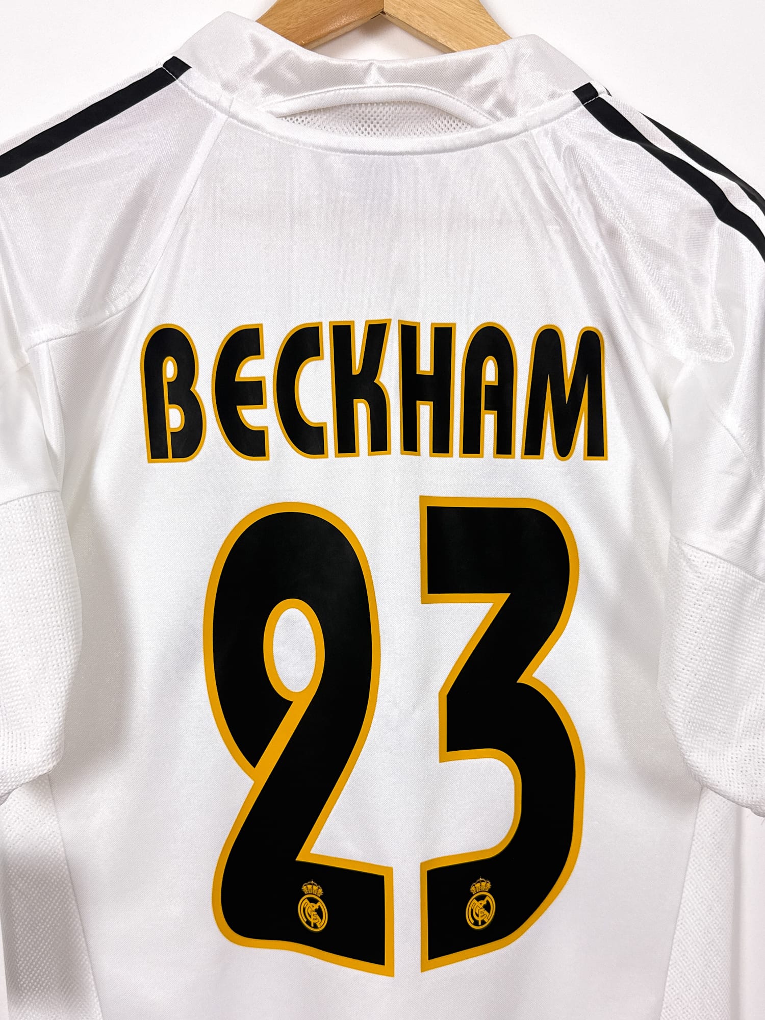 Real Madrid 2004/05 Home (S) BECKHAM #23