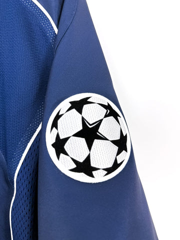 Le PSG sort un sublime maillot vintage avec Pauleta en star
