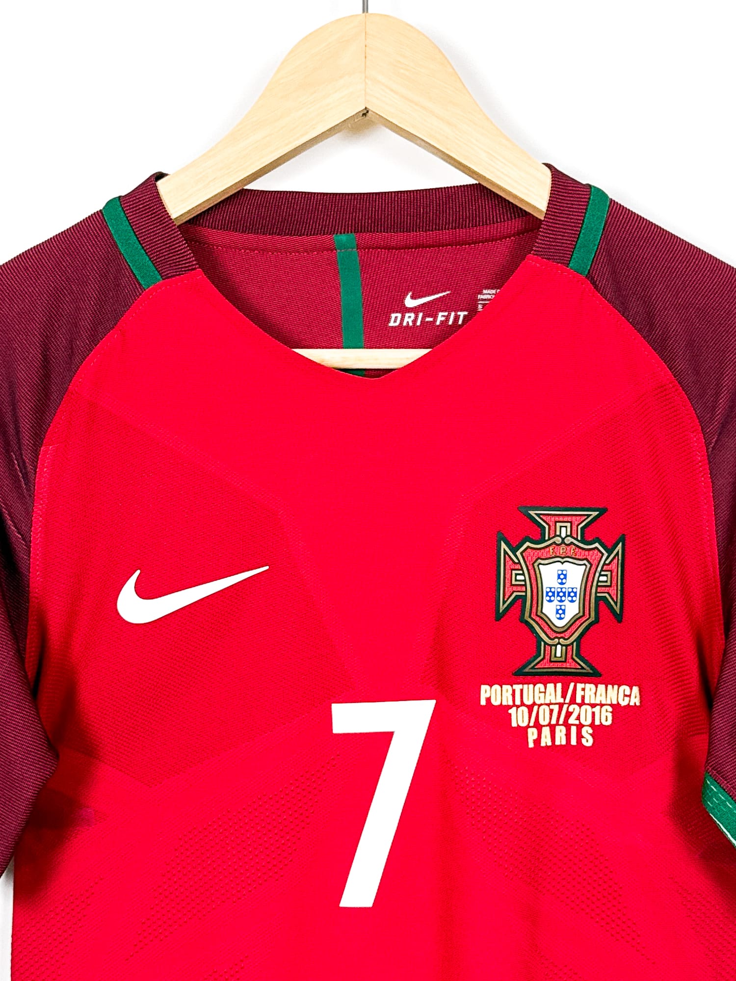 Portugal Euro 2016 Final (S) RONALDO #7 – Player Issue