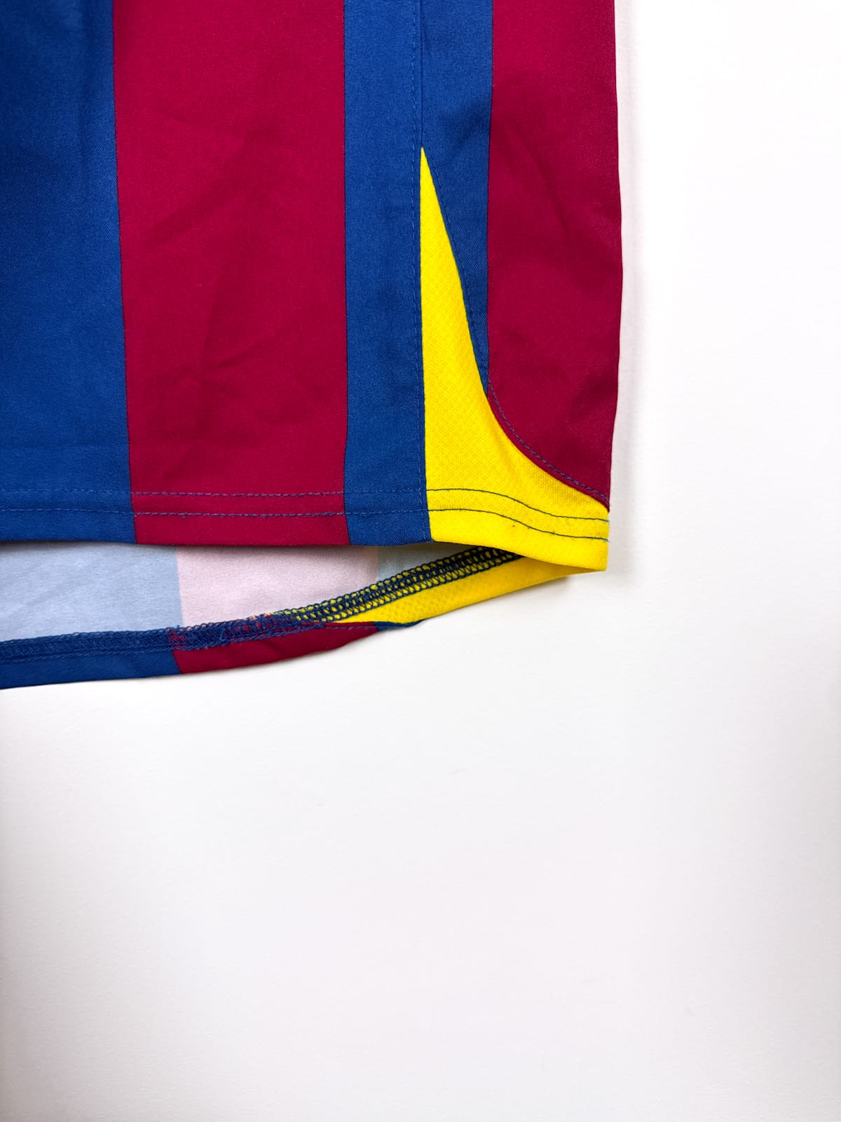 FC Barcelona 2005/06 Home (L) RONALDINHO #10 L/S