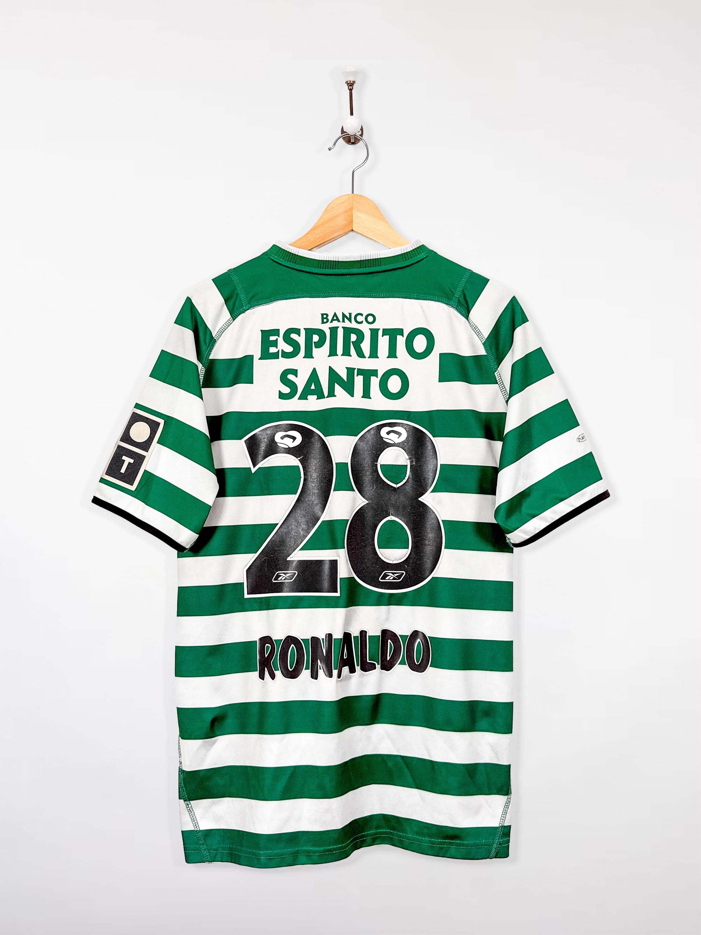 Sporting Portugal 2003/04 Home (S) RONALDO #28
