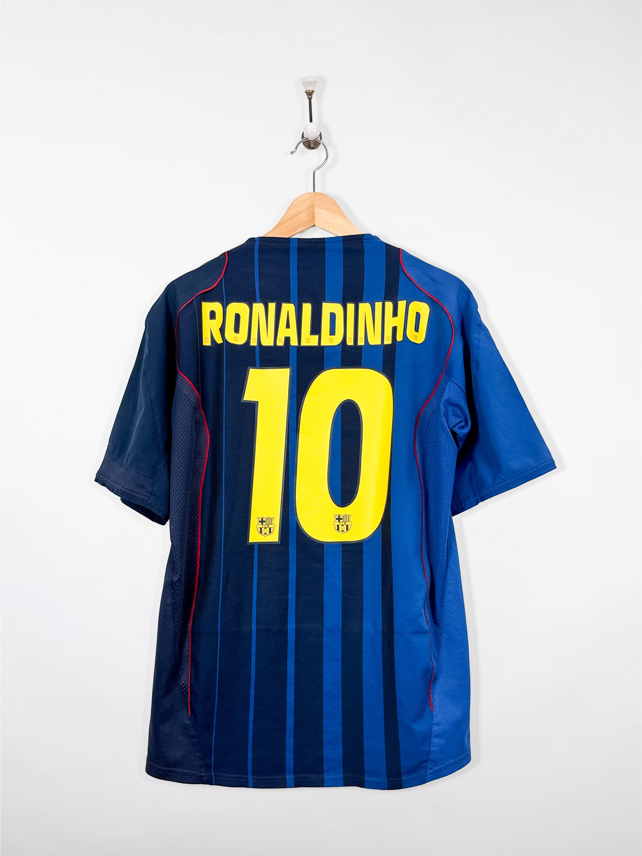 FC Barcelone 2004/05 Away (M) RONALDINHO #10 Player Issue
