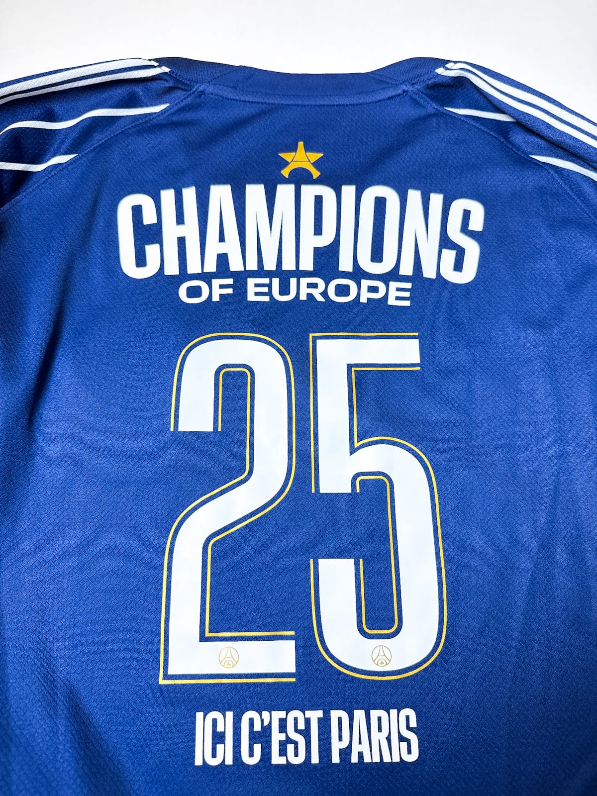 Maillot PSG 2024/25 Fourth (L & XL) – Champions of Europe Édition Spéciale ⭐️