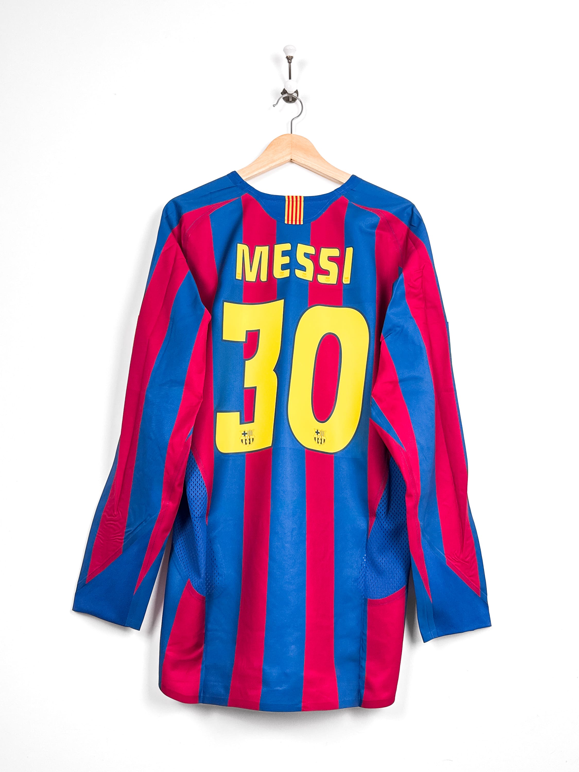 Maillot FC Barcelona 2005/06 (L) MESSI #30 Reissue