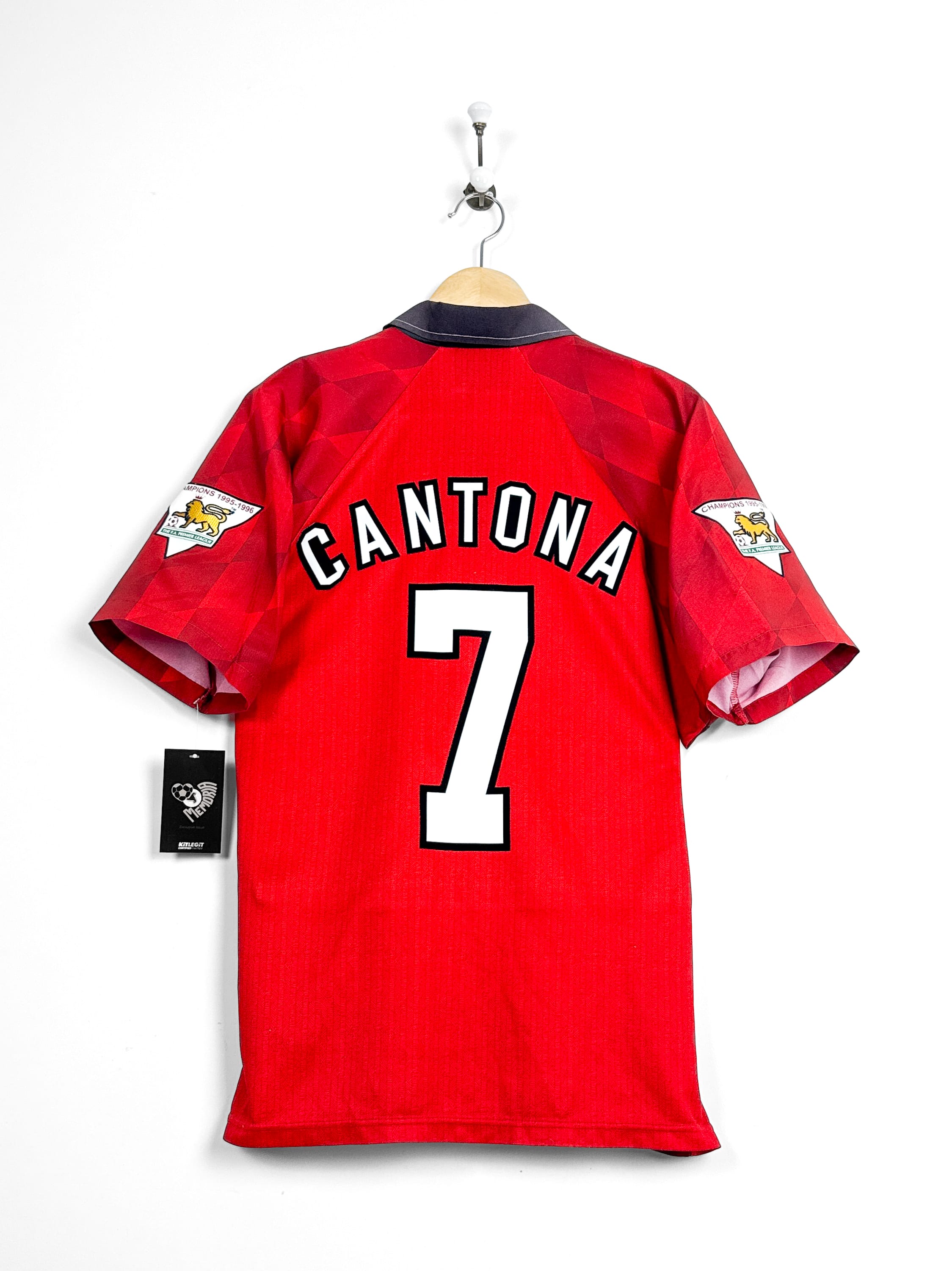 Maillot Manchester United 1996/97 Home (M) CANTONA #7