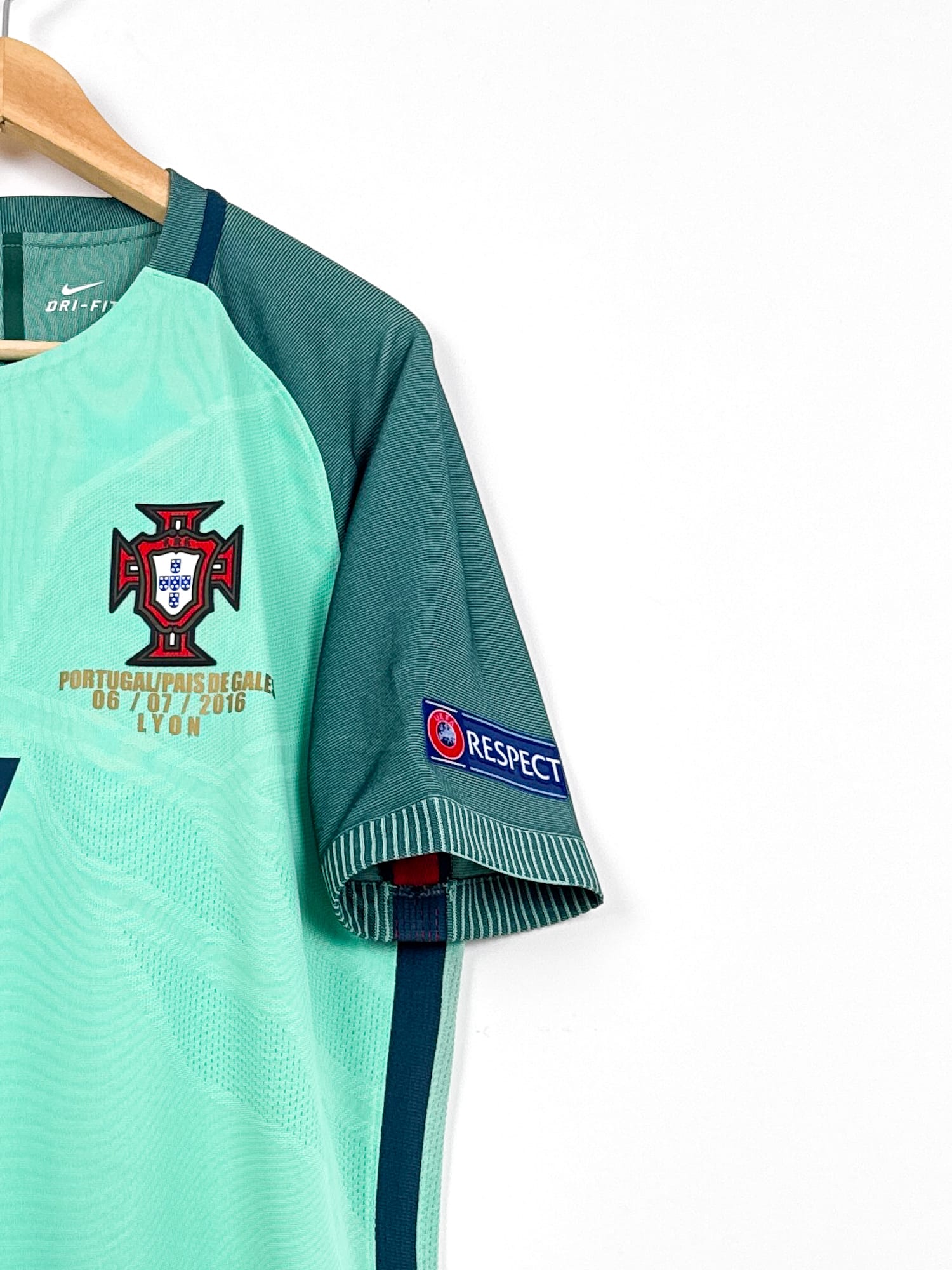 Maillot Portugal 2016 Away (L) RONALDO #7 Player Issue