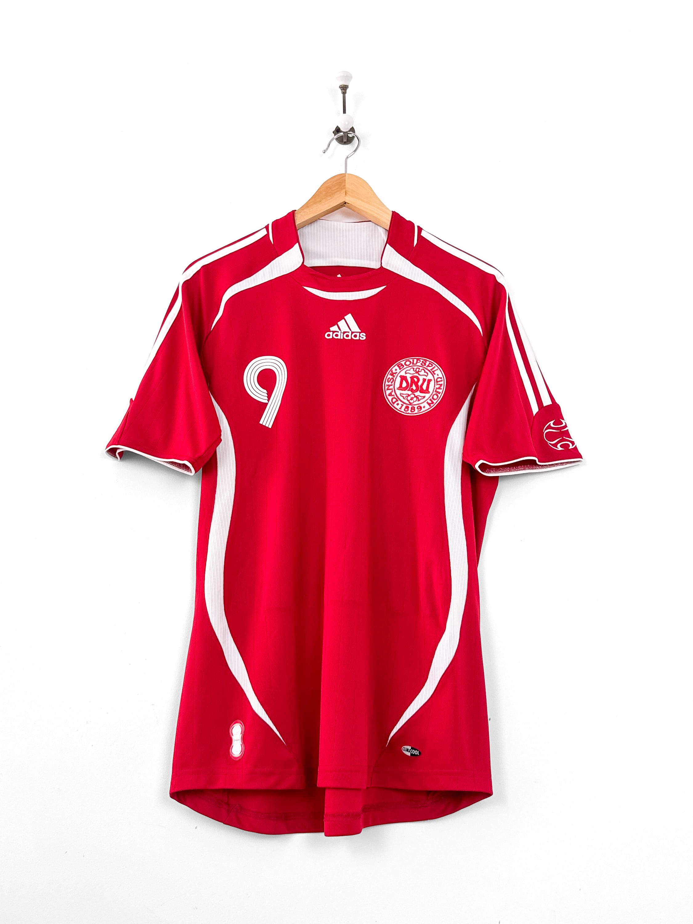 Maillot Danemark 2006 Home (M) TOMASSON #9