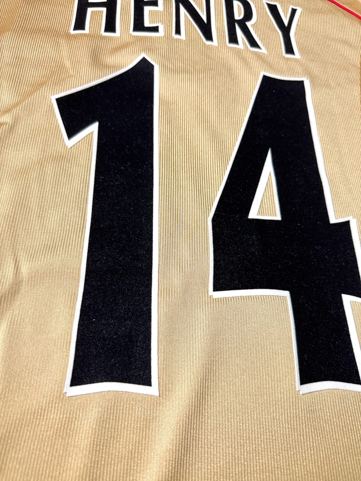Maillot Arsenal 2001/02 Away (M) HENRY #14 CL