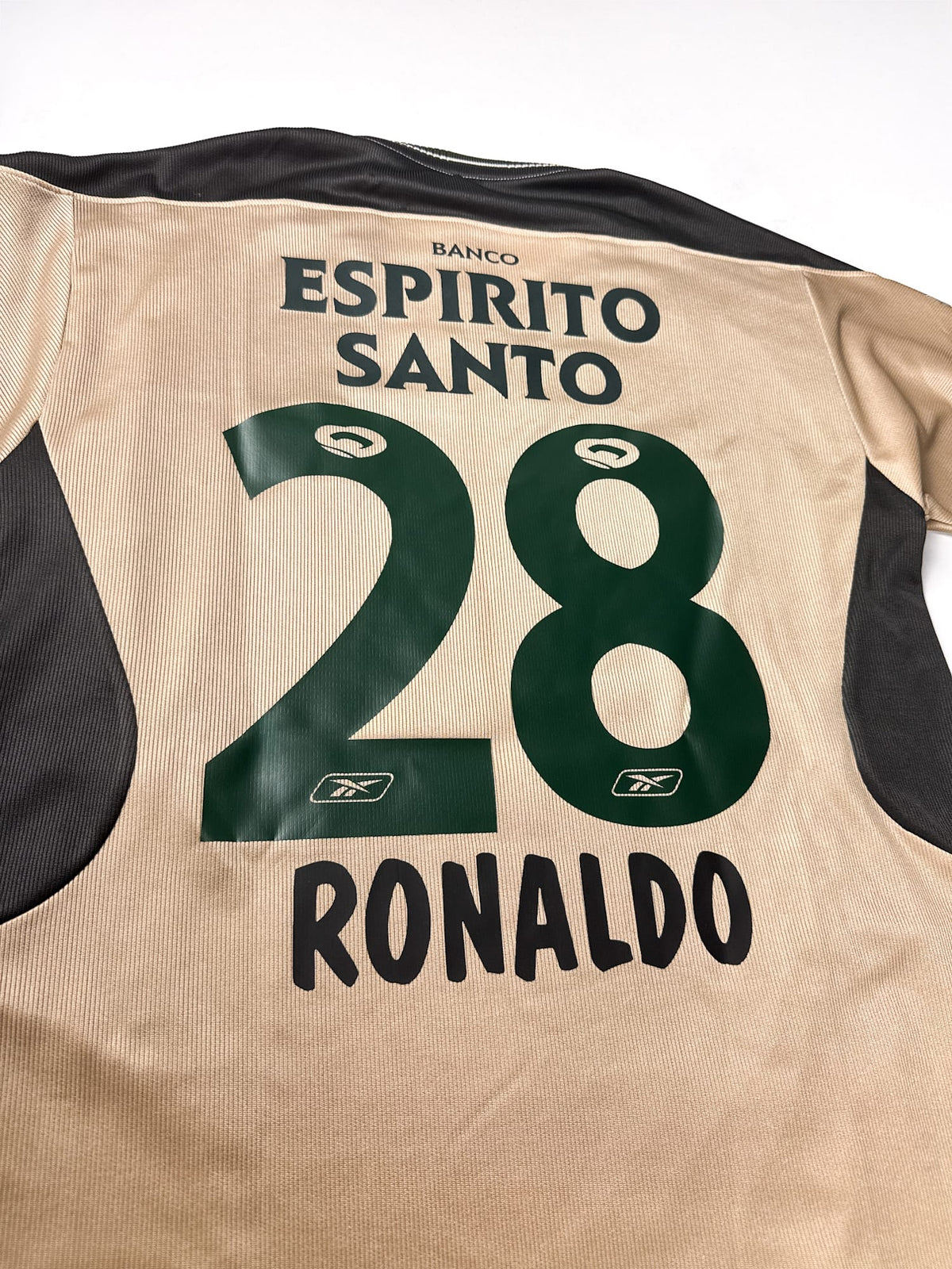 Maillot Sporting CP 2003/04 Away (L) C. RONALDO #28 BNWT