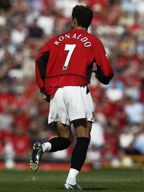 Manchester United 2003/04 Home (M) RONALDO #7 L/S