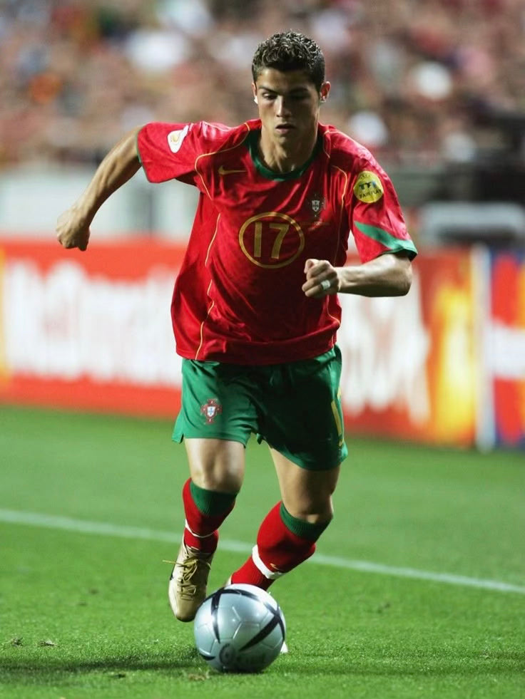 Portugal Euro 2004 Home C. RONALDO #17