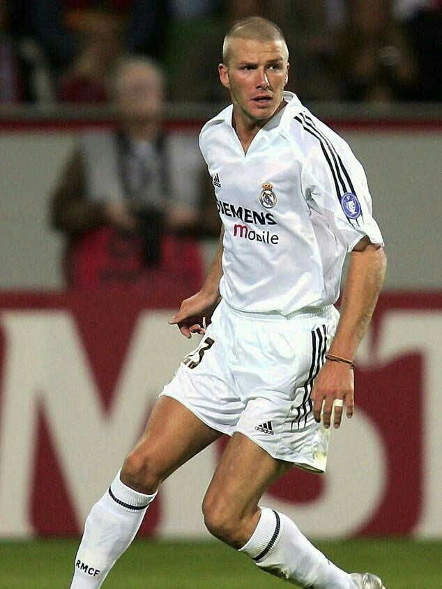 Real Madrid 2004/05 Home (S) BECKHAM #23