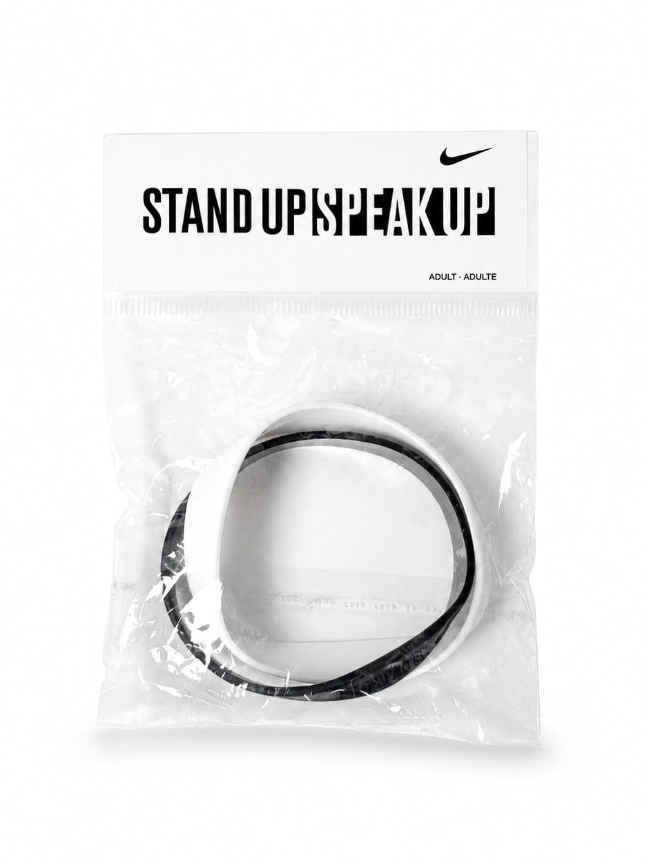 Bracelet Nike Stand Up Speak Up 2005