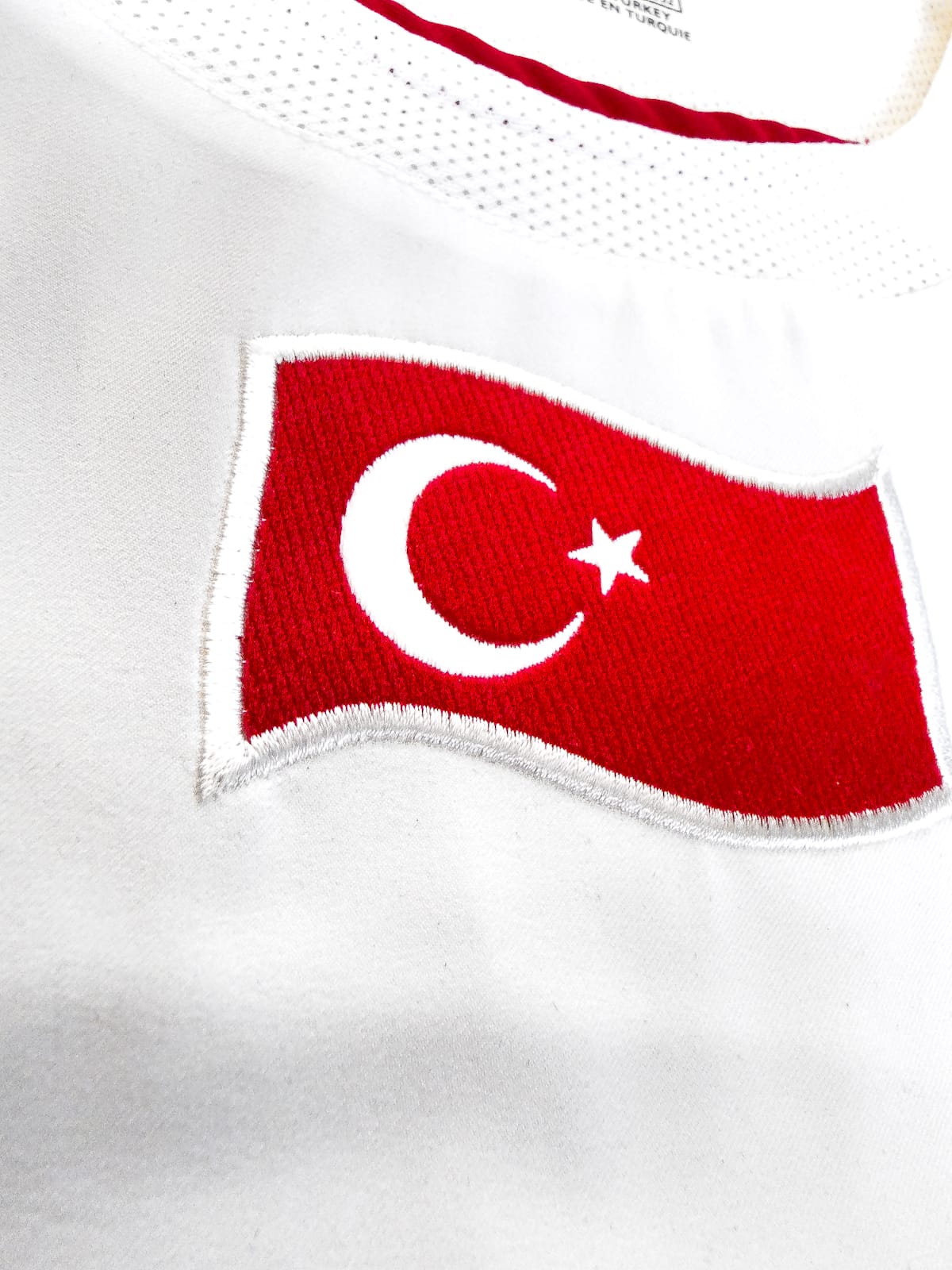 Maillot Turquie 2004 Away (M) HAKAN ŞÜKÜR #9 – BNWT