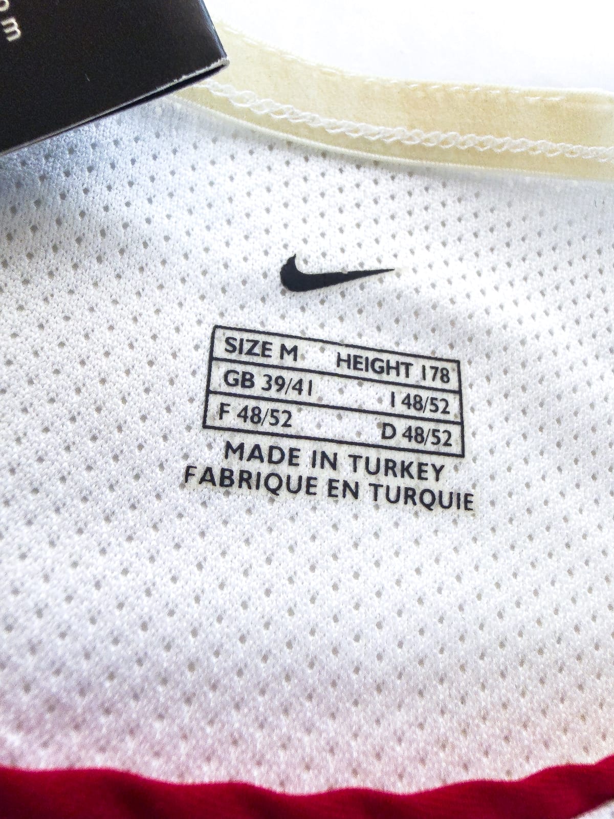 Maillot Turquie 2004 Away (M) HAKAN ŞÜKÜR #9 – BNWT