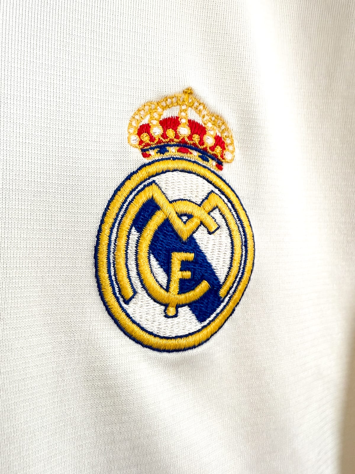 Maillots de foot vintage / rétro - The Football Market - Maillot domicile collector Real Madrid #5 Maillots de foot vintage / rétro - The Football Market - Maillot domicile collector Real Madrid #5