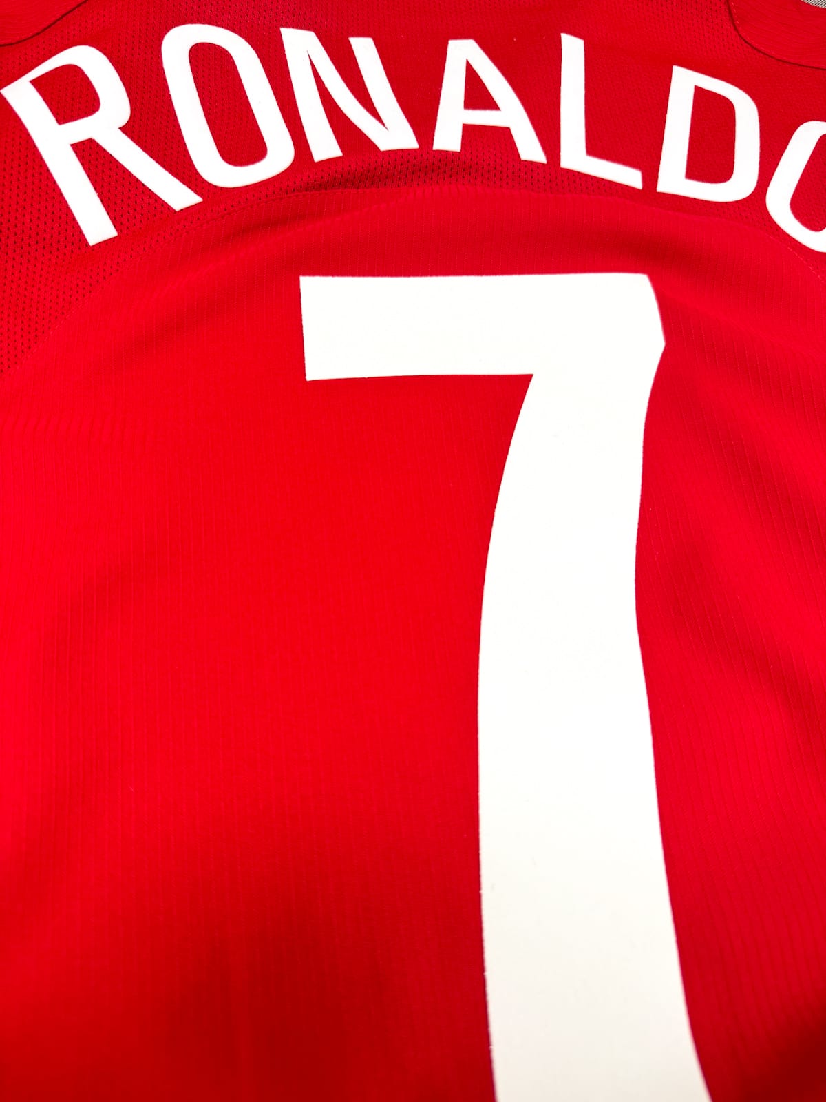 Manchester United 2004/06 Home (M) RONALDO #7 CL