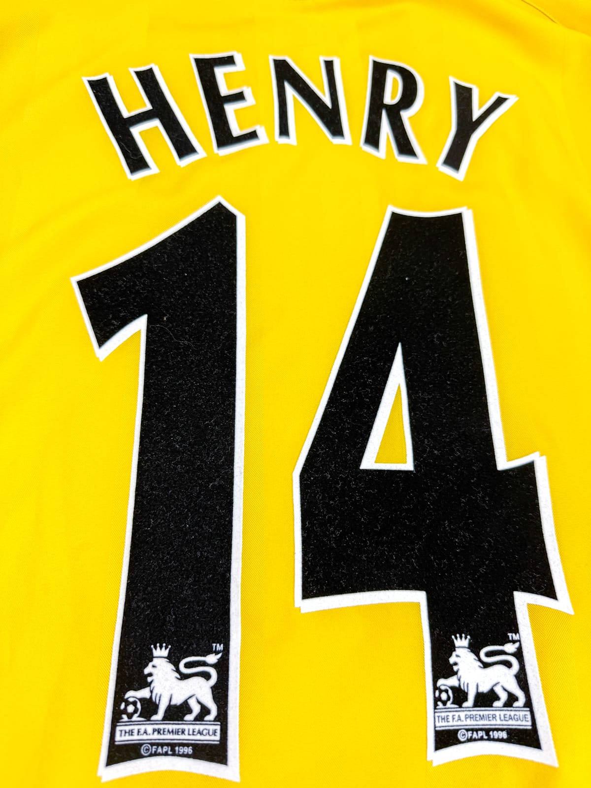 Arsenal 2005/06 Away (M) HENRY #14