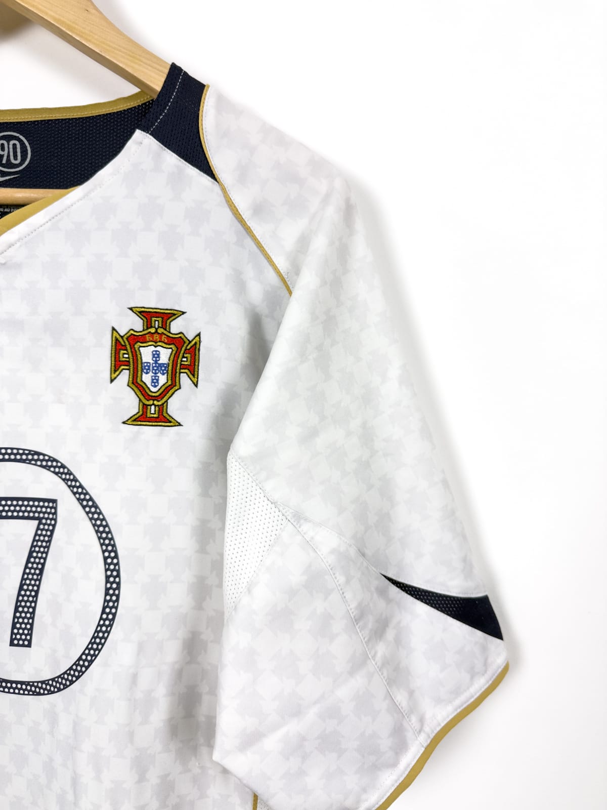 Portugal 2004 Away (L) RONALDO #17