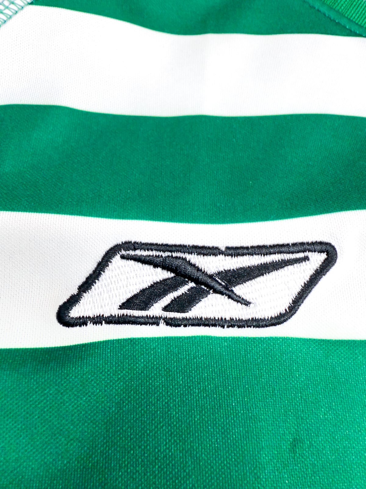 Sporting Portugal 2003/04 Home (S) RONALDO #28