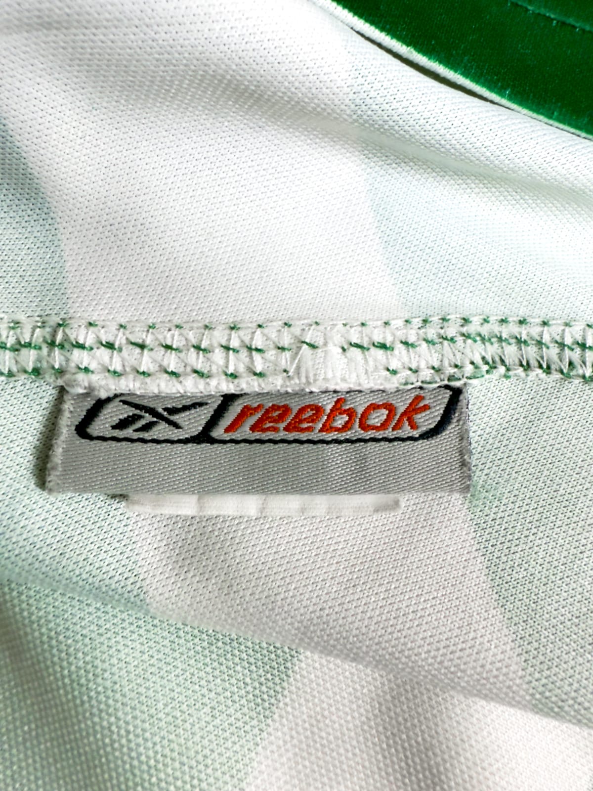 Sporting Portugal 2003/04 Home (S) RONALDO #28