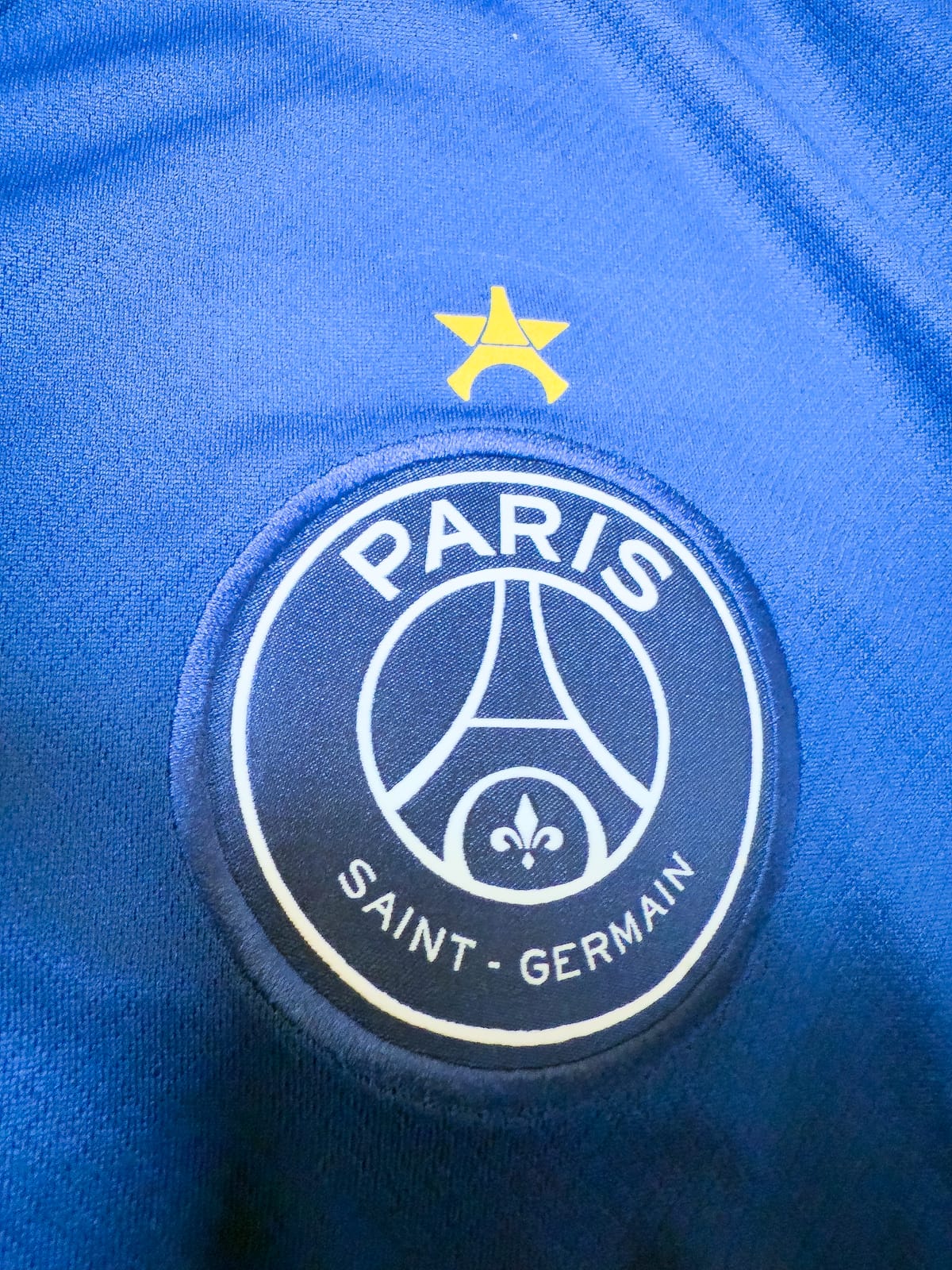 Maillot PSG 2024/25 Fourth (L & XL) – Champions of Europe Édition Spéciale ⭐️