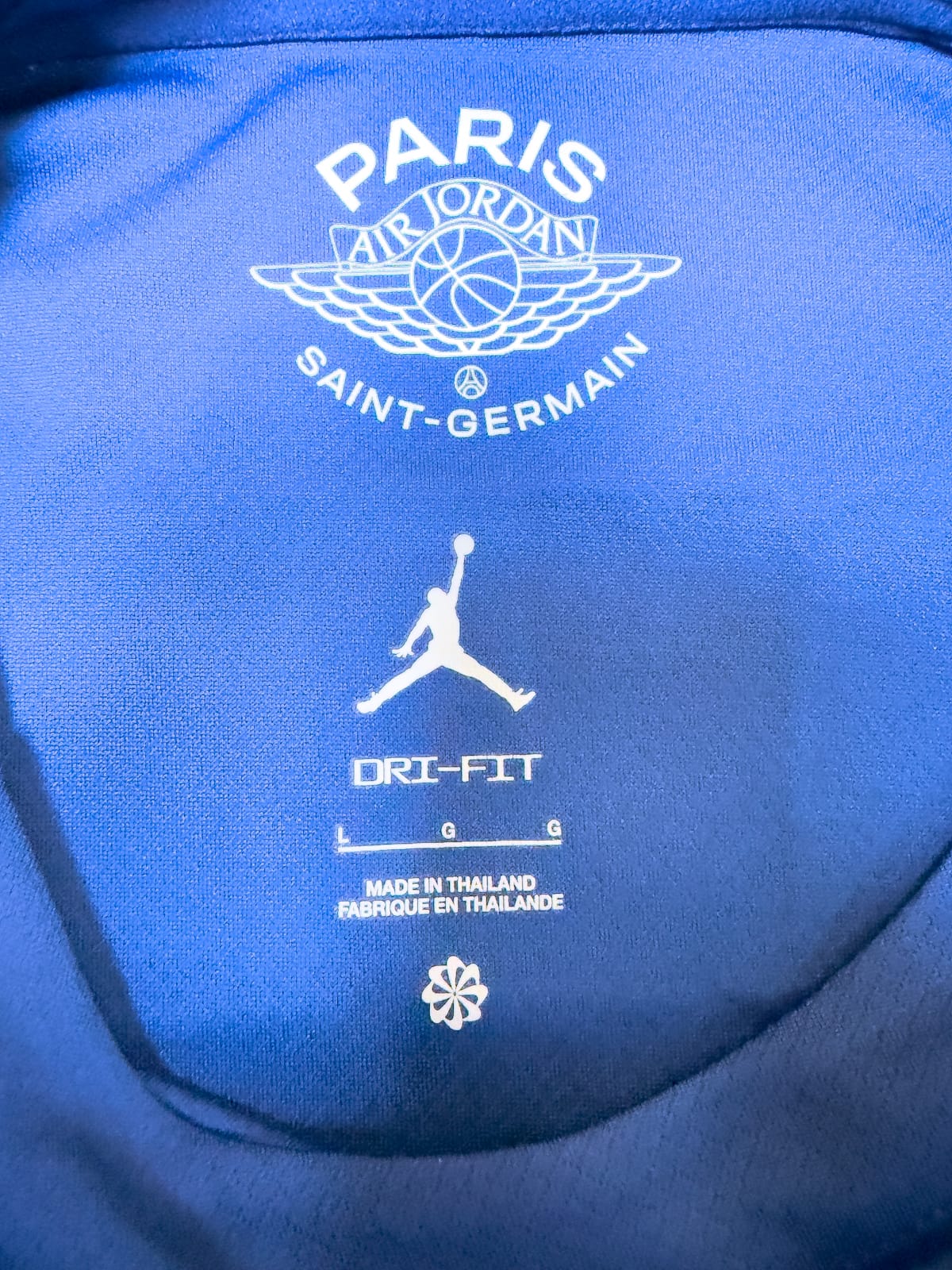 Maillot PSG 2024/25 Fourth (L & XL) – Champions of Europe Édition Spéciale ⭐️