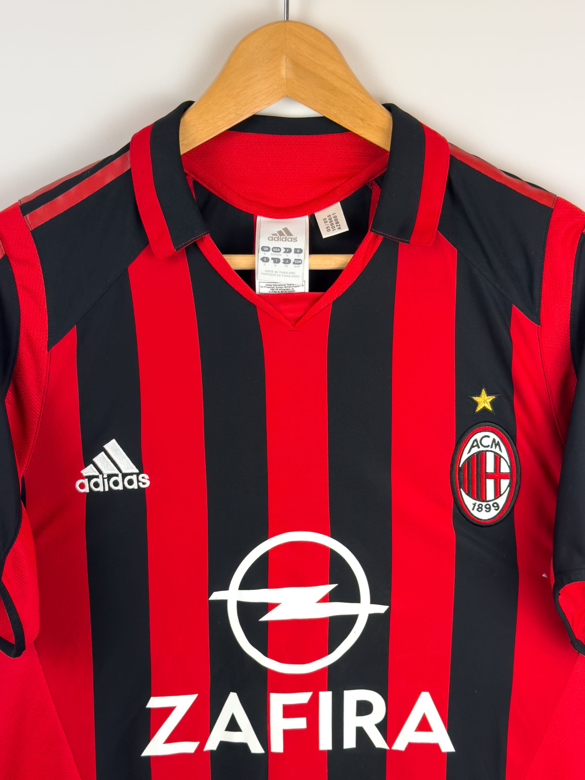 AC Milan 2005/06 Home (S) KAKÁ #22