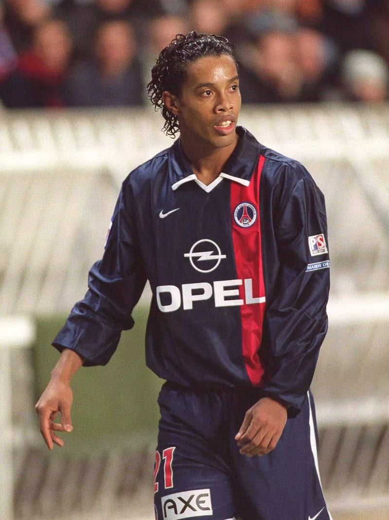 Paris Saint-Germain 2001/02 Home (M) RONALDINHO #21