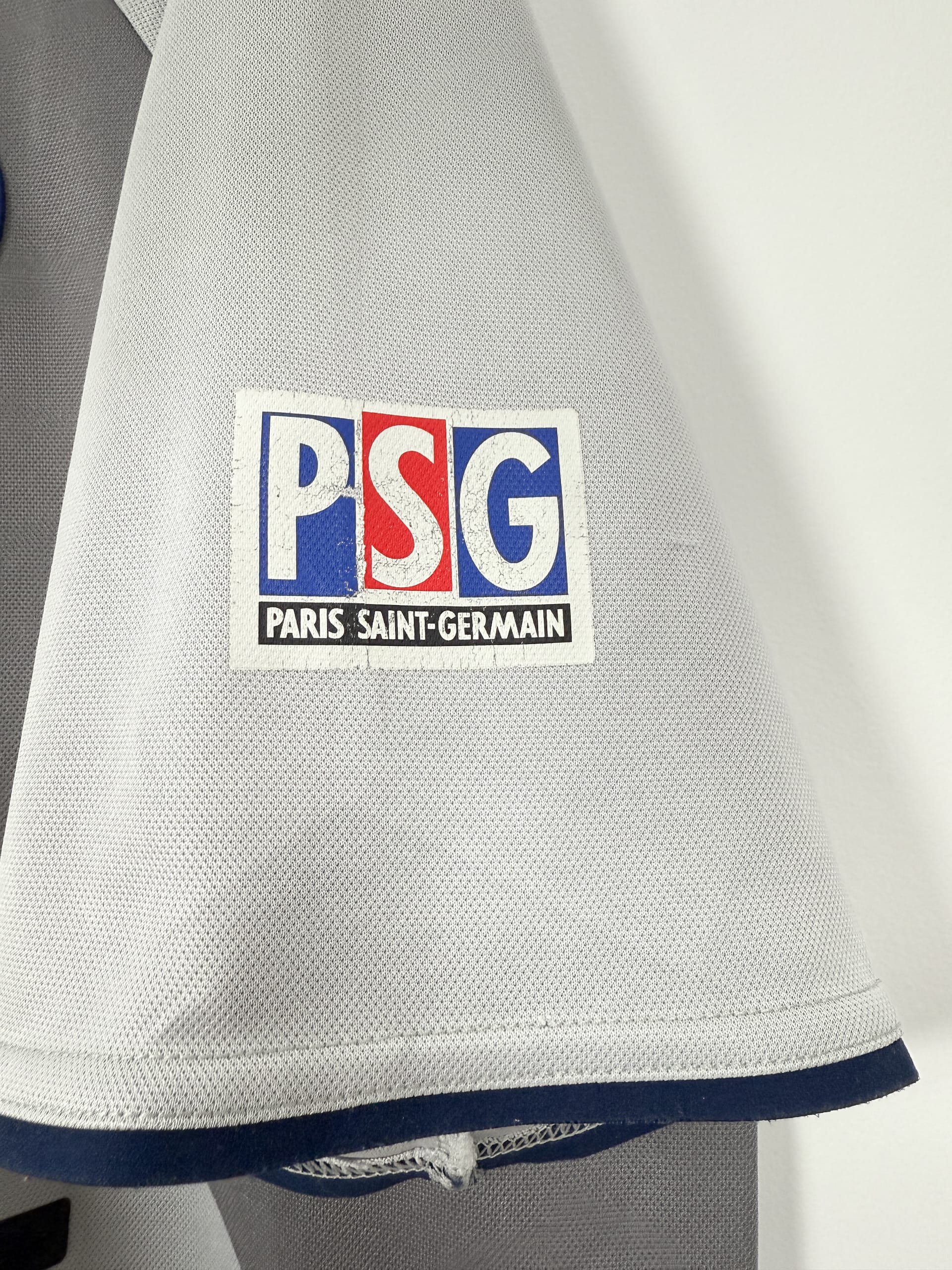 Paris Saint-Germain 2001/02 Away (M) RONALDINHO #21