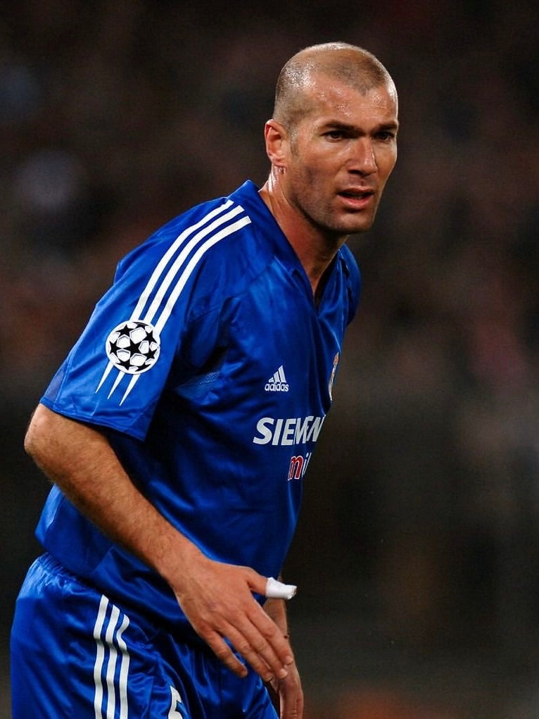 Real Madrid 2004/05 Third (L) ZIDANE #5