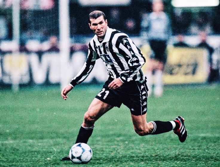 Maillot Juventus 1999/00 Home (XL) ZIDANE #21