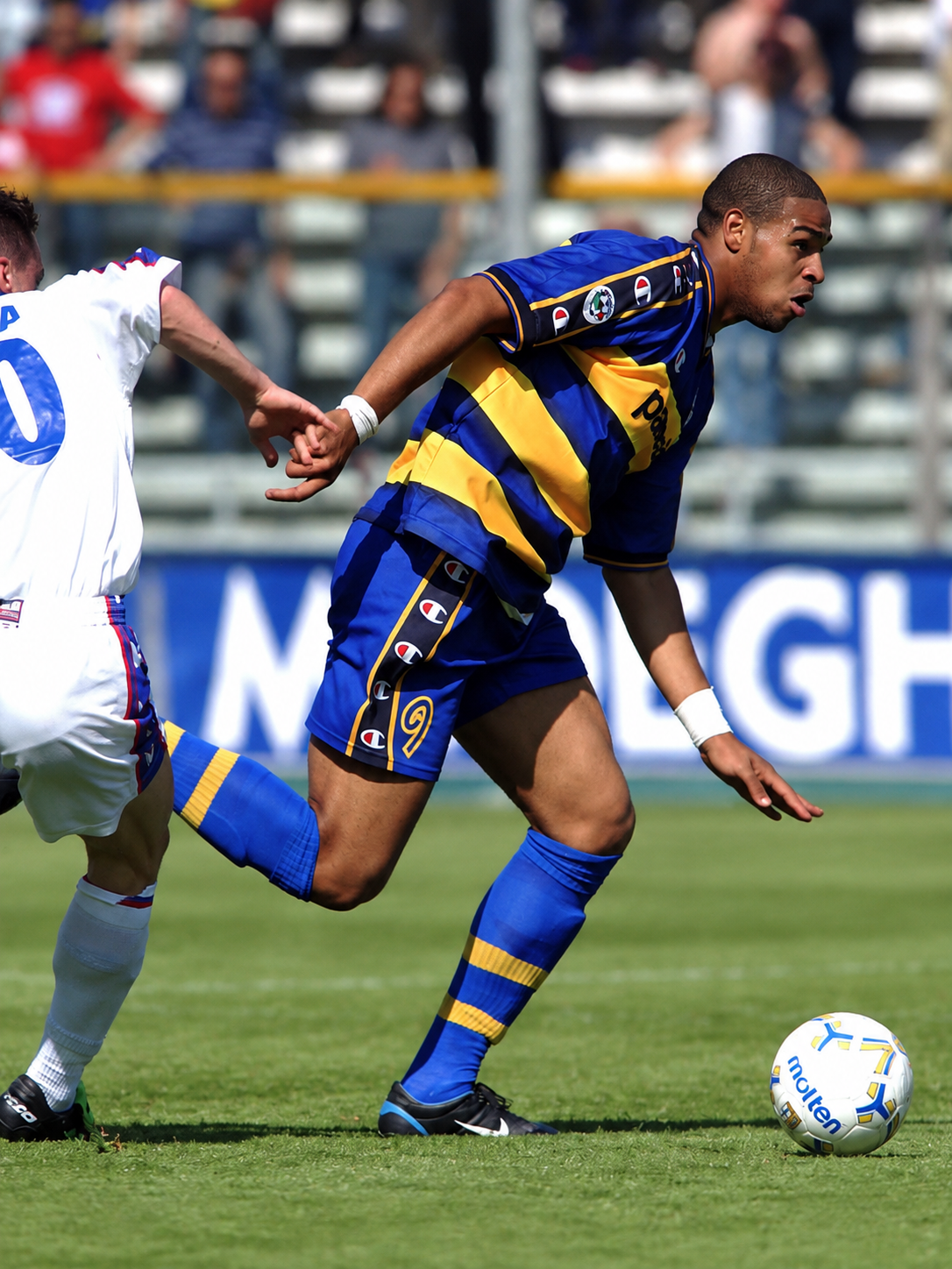 Maillot Parma 2002/03 Home (L) ADRIANO #9