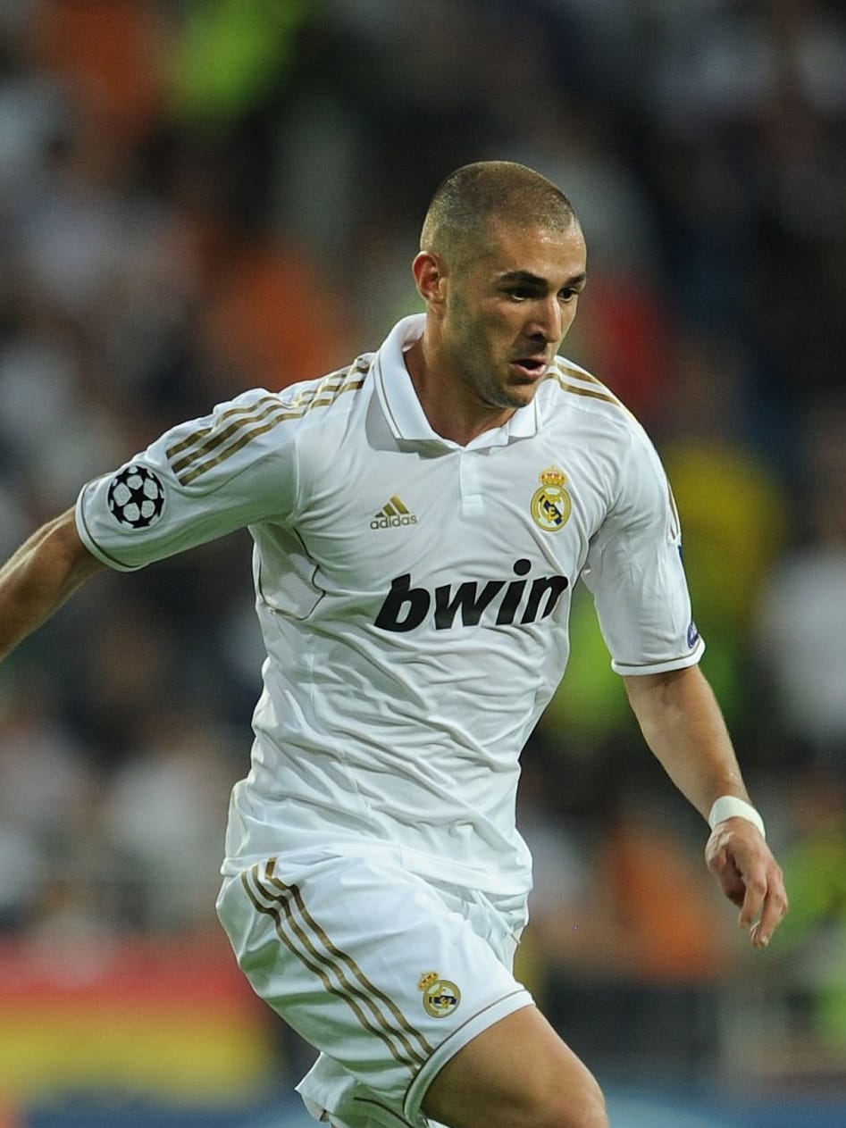 Real Madrid 2011/12 Home (XL) BENZEMA #9 – UCL Collector Set