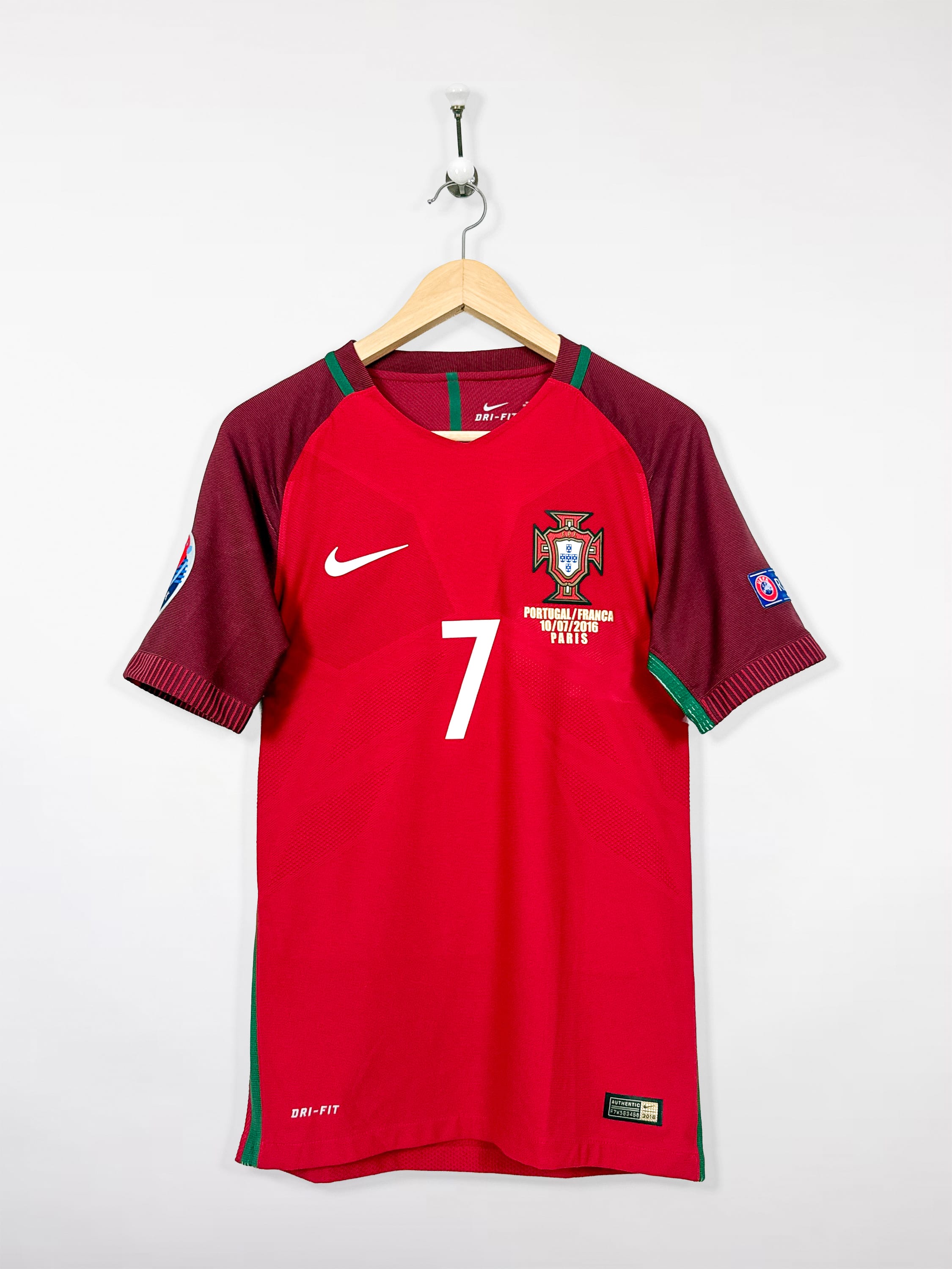 Portugal Euro 2016 Final (S) RONALDO #7 – Player Issue