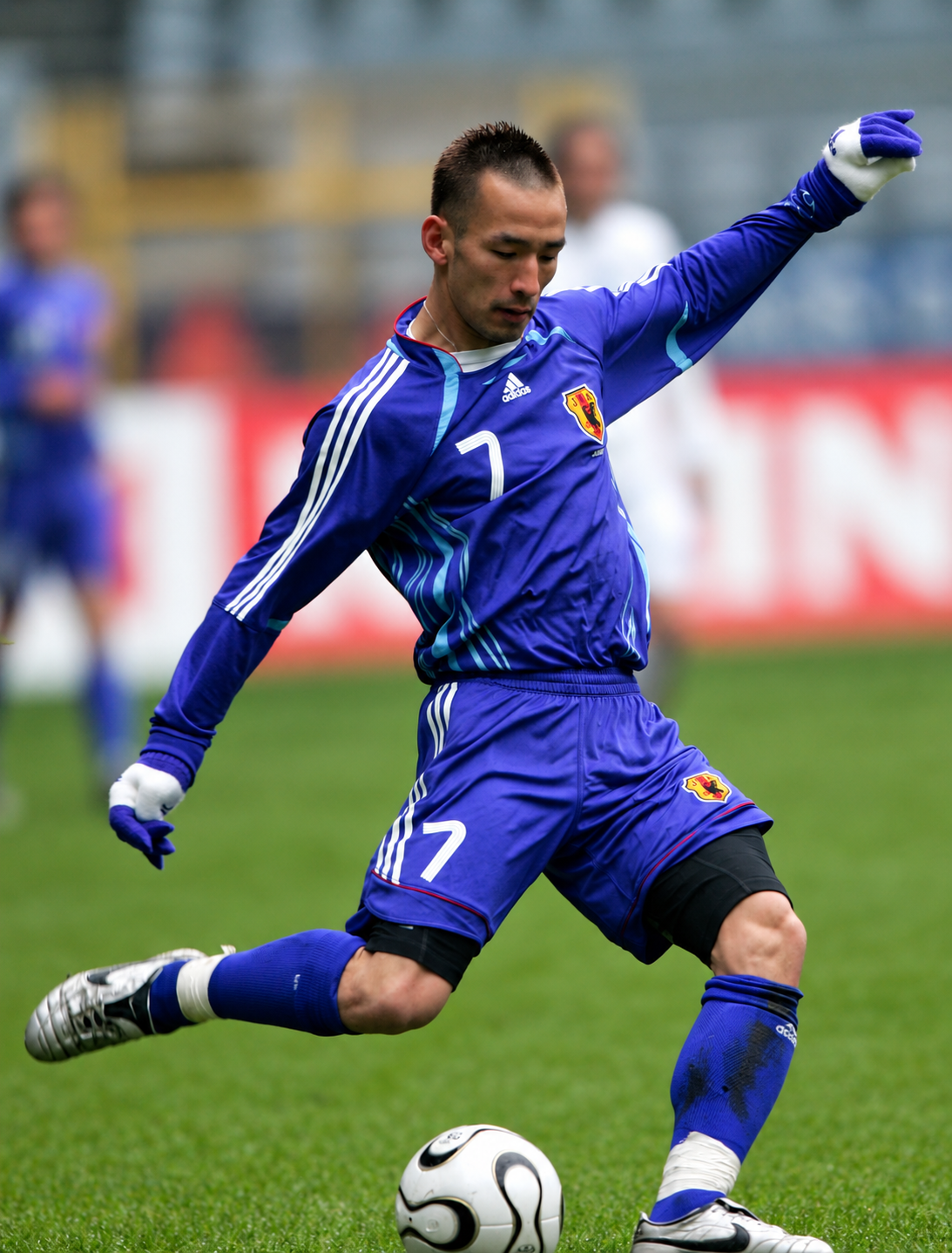 Maillot Japon 2006/08 Home (L) NAKATA #7 Formotion LS
