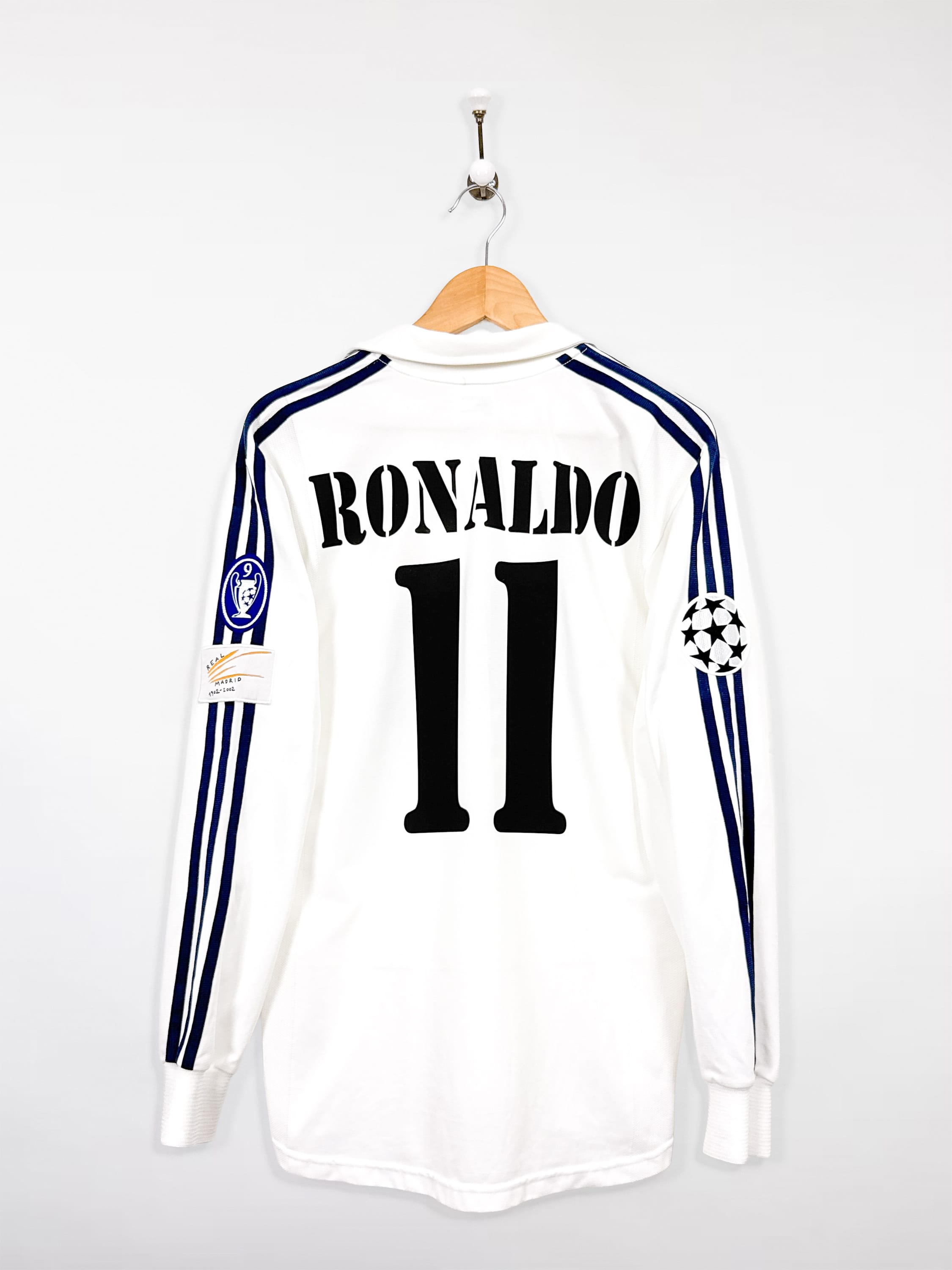 Real Madrid 2002/03 Home (M) RONALDO #11 - Player Issue L/S